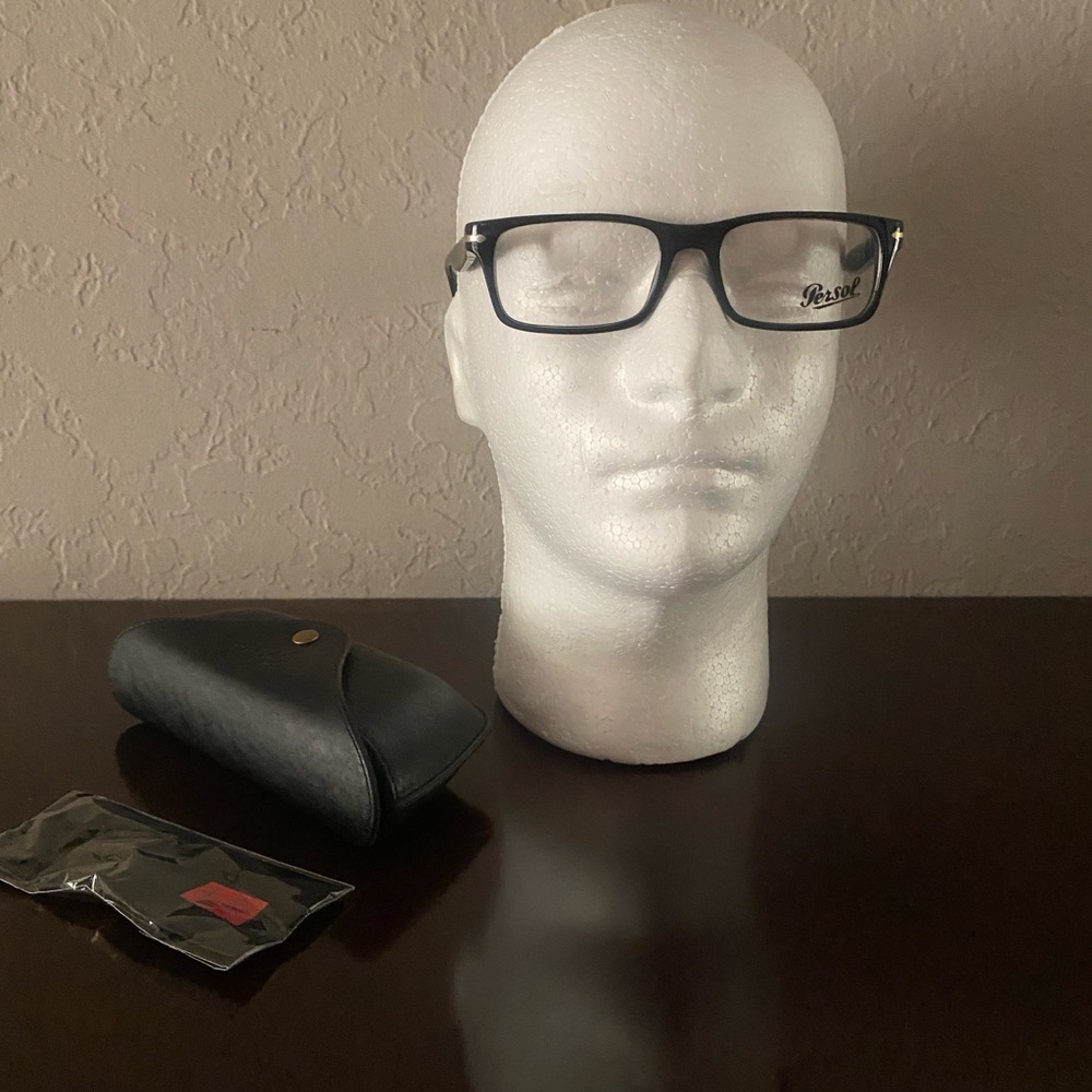 Persol eyeglasses PO3050V Men 95 Black-53mm 140, new never worn, just tried